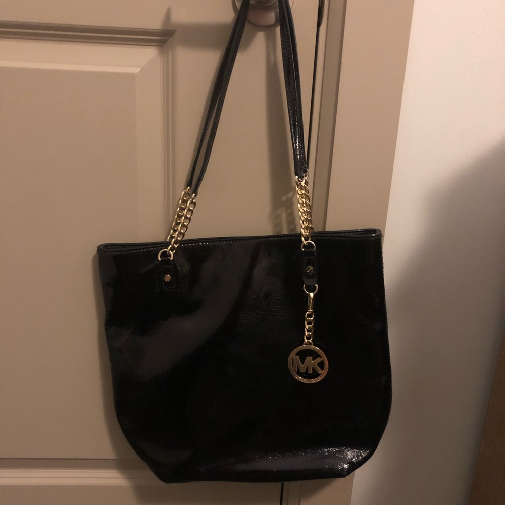 LIKE NEW Michael Kors Black Purse